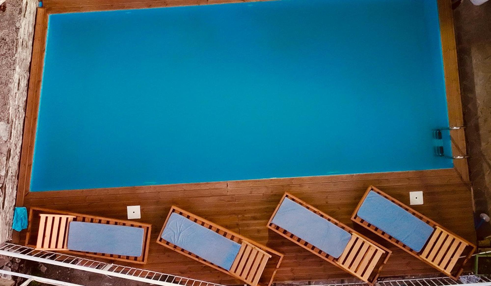 Sokaku I Te Marreve Guesthouse จีโรคาสเตอร์ ภายนอก รูปภาพ